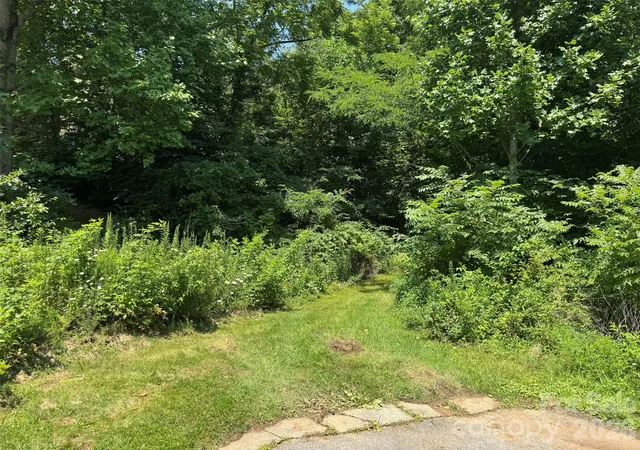 4th image of 18 Keeping Kyle Xing, Asheville, NC 28804 | MLS# 4398878