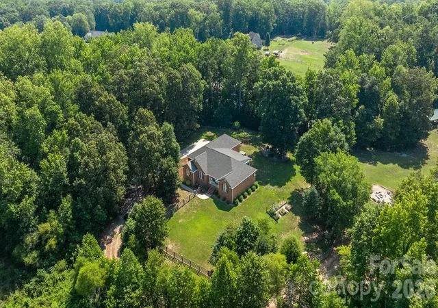 Homes for sale in Salisbury, NC | 625 Jackson Rd, Salisbury, NC 28146 | MLS# 4398885
