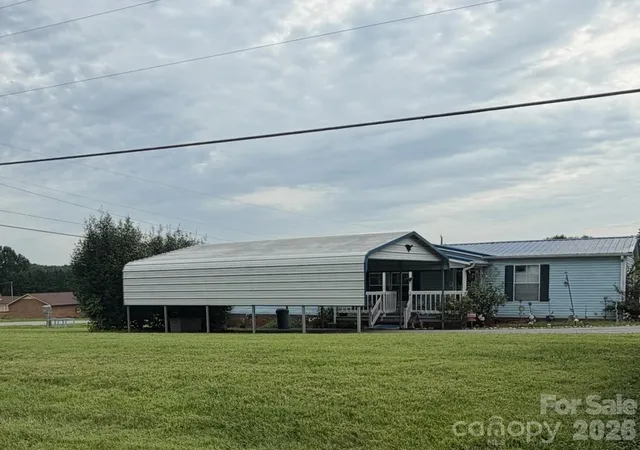 1st image of 2252 Startown Rd, Lincolnton, NC 28092 | MLS# 4398887