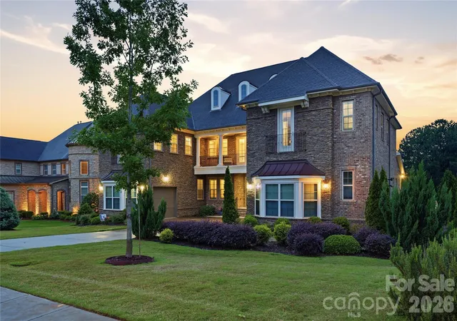 Photo 2 of Mansion for sale at 1016 Ladera Dr, Waxhaw, NC 28173 | MLS# 4398888 | Listing updated on 2026-08-30
