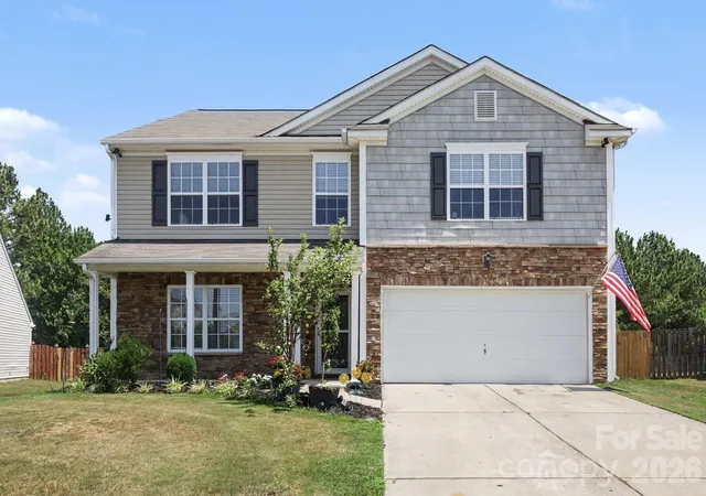 Homes for sale in Huntersville, NC | 10912 Thousand Oaks Dr, Huntersville, NC 28078 | MLS# 4398891