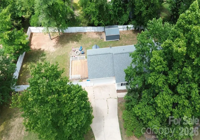 Homes for sale in Granite Falls, NC | 49 Laurel St, Granite Falls, NC 28630 | MLS# 4398926