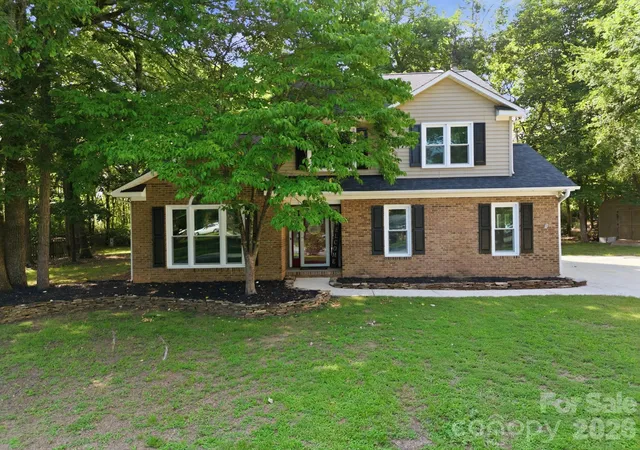 Photo 1 of Sale Pending at 3970 Tenneyson Ct Nw, Concord, NC 28027 | MLS# 4398947 | Listing updated on 2026-09-01