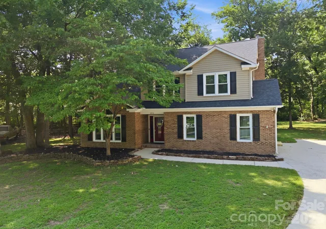 Photo 2 of Sale Pending at 3970 Tenneyson Ct Nw, Concord, NC 28027 | MLS# 4398947 | Listing updated on 2026-09-01