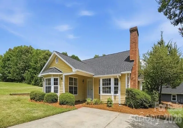 Photo 1 of Condo for sale at 2914 Huckleberry Hl Dr, Fort Mill, SC 29715 | MLS# 4398954 | Listing updated on 2026-08-29