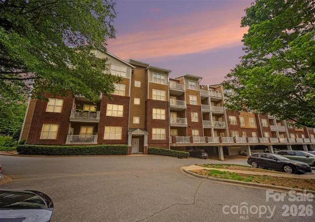 1st image of 1000 E Woodlawn Rd #415, Charlotte, NC 28209 | MLS# 4398955