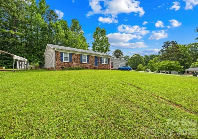 2nd image of 1812 Alpine Dr, Kings Mountain, NC 28086 | MLS# 4398960