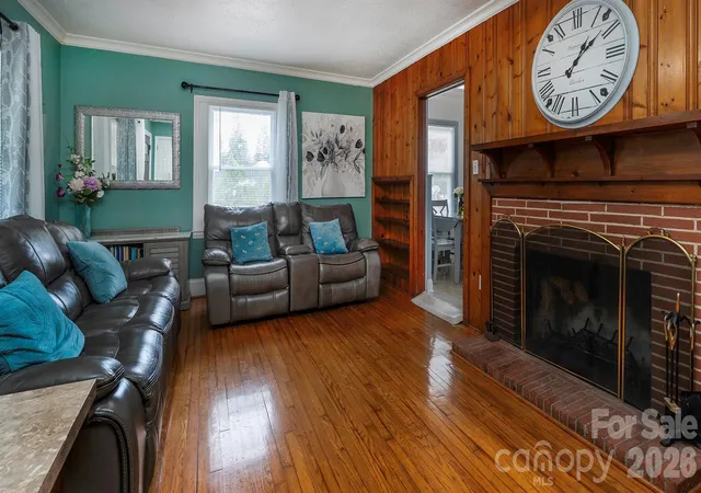 Photo 4 of Single family home for sale at 7816 E Lane Dr, Charlotte, NC 28212 | MLS# 4398982 | Listing updated on 2026-10-19