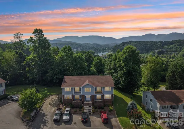 Homes for sale in Waynesville, NC | 70 Nazarene Wy #1, Waynesville, NC 28785 | MLS# 4399003