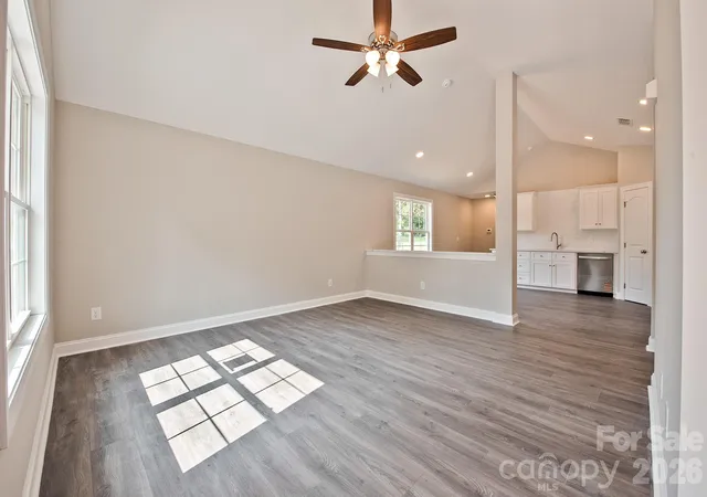 image of 125 S Beaver St, Landis, NC 28088 | MLS# 4399009