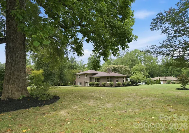 Homes for sale in Charlotte, NC | 181 Woodlynn Dr, Charlotte, NC 28214 | MLS# 4399013