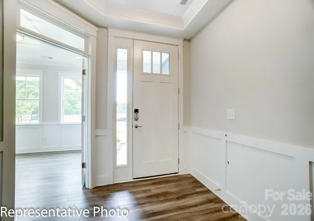Photo 4 of Single family home for sale at 4014 Cedar Fls Dr, Waxhaw, NC 28173 | MLS# 4399030 | Listing updated on 2026-07-01