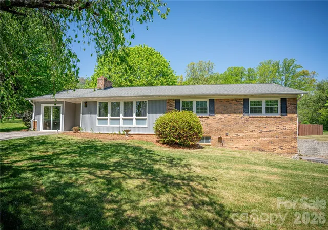 Homes for sale in Weaverville, NC | 7 Lula Cove Rd, Weaverville, NC 28787 | MLS# 4399046