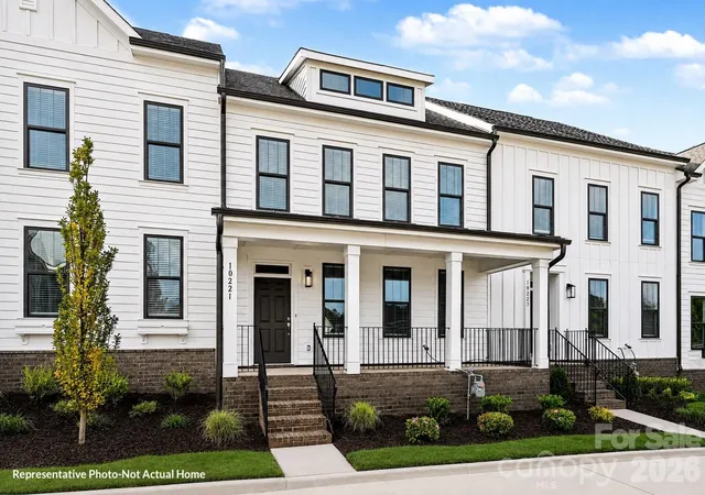 Photo 3 of Townhouse for sale at 10231 Rainier Trl Dr Nw, Huntersville, NC 28078 | MLS# 4399047 | Listing updated on 2026-09-21