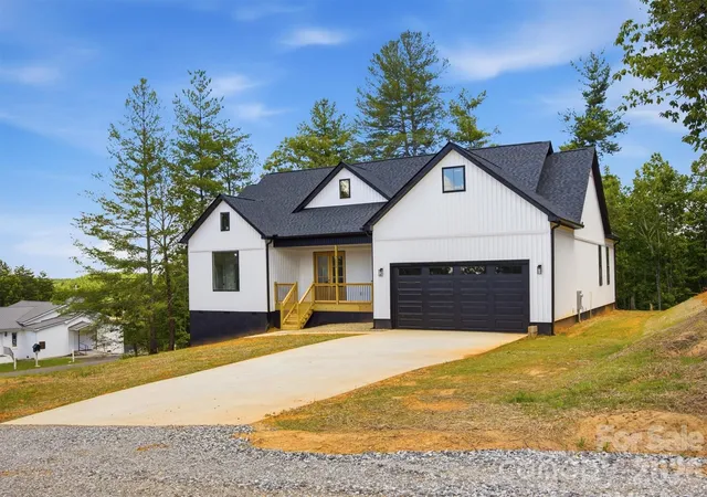 3rd image of 2958 Corpening Chapel Rd, Morganton, NC 28655 | MLS# 4399051