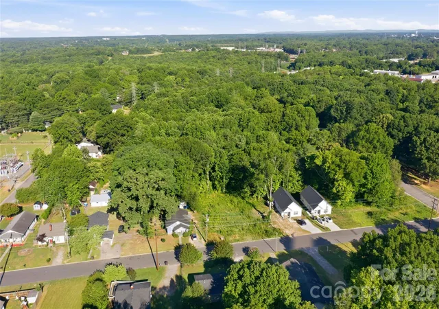 Homes for sale in Statesville, NC | 1318 7th St, Statesville, NC 28677 | MLS# 4399074