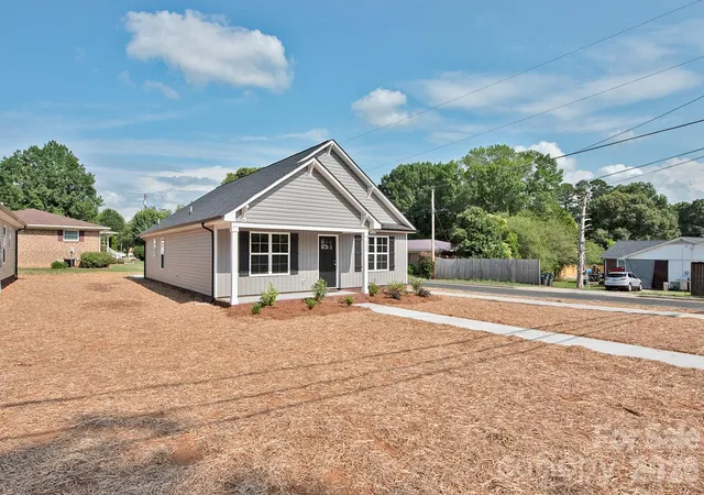 image of 135 Beaver St, Landis, NC 28088 | MLS# 4399078