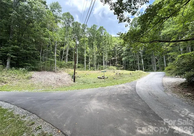 Homes for sale in Maggie Valley, NC | 21 Club Crest Dr, Maggie Valley, NC 28751 | MLS# 4399105