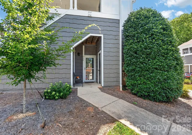 Photo 2 of Condo for sale at 756 Southwest Dr, Davidson, NC 28036 | MLS# 4399125 | Listing updated on 2026-09-13