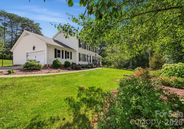 3rd image of 1171 37Th Avenue Dr Ne, Hickory, NC 28601 | MLS# 4399126