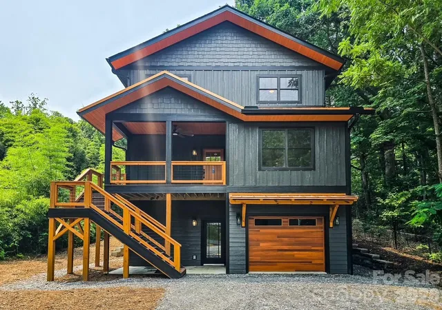 1st image of 505 S Oconeechee Ave, Black Mountain, NC 28711 | MLS# 4399162
