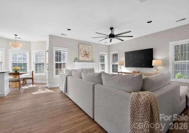 3rd image of 10513 Orchid Hill Ln, Charlotte, NC 28277 | MLS# 4399176