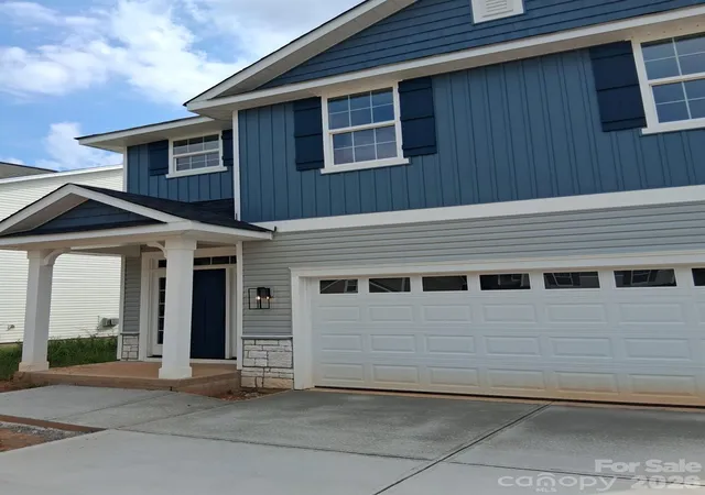 Photo 1 of Single family home for sale at 721 Inwood Hl Dr #94, Gastonia, NC 28056 | MLS# 4399183 | Listing updated on 2026-09-24