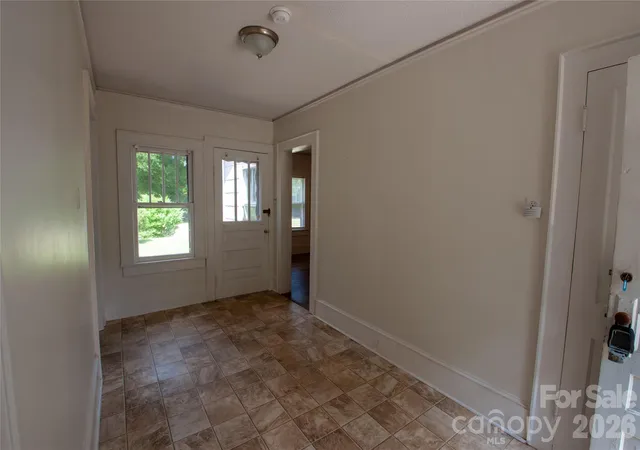Photo 3 of Single family home for sale at 2505 Shelton Ave, Statesville, NC 28677 | MLS# 4399185 | Listing updated on 2026-08-10