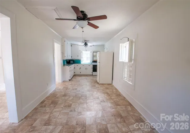 Photo 4 of Single family home for sale at 2505 Shelton Ave, Statesville, NC 28677 | MLS# 4399185 | Listing updated on 2026-08-10