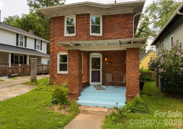 Homes for sale in Asheville, NC | 74 Arlington St, Asheville, NC 28801 | MLS# 4399186