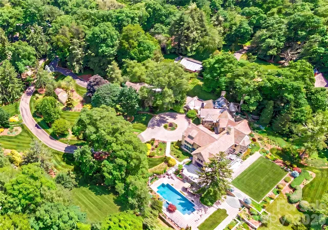 Photo 48 of Mansion for sale at 7 Stuyvesant Rd, Asheville, NC 28803 | MLS# 4399197 | Listing updated on 2026-10-07