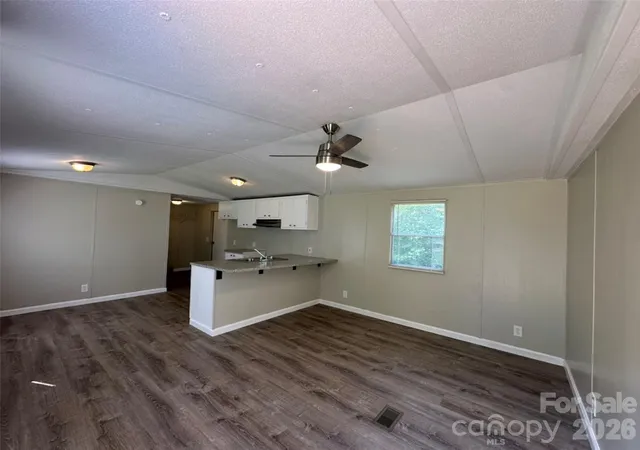4th image of 285 Cold Springs Rd, Mill Spring, NC 28756 | MLS# 4399201