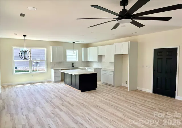 5th image of 1204 Spring Time Ct Sw, Lenoir, NC 28645 | MLS# 4399220