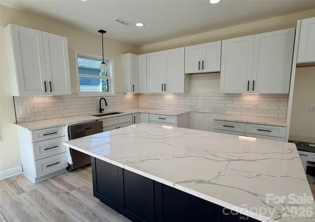 Photo 4 of Single family home for sale at 1204 Spring Time Ct SW, Lenoir, NC 28645 | MLS# 4399220 | Listing updated on 2026-09-04