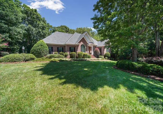 2nd image of 417 Crooked Oak Dr, Oakboro, NC 28129 | MLS# 4399226
