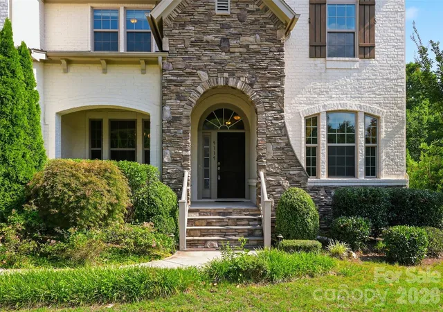 Photo 3 of Single family home for sale at 9115 Unbridle Ln, Waxhaw, NC 28173 | MLS# 4399236 | Listing updated on 2026-10-08