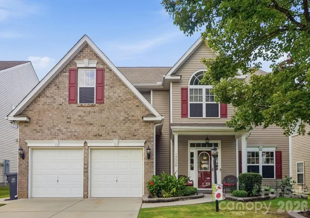 Photo 1 of Single family home for sale at 15320 Edgewater Forest Ln, Charlotte, NC 28278 | MLS# 4399243 | Listing updated on 2026-09-07