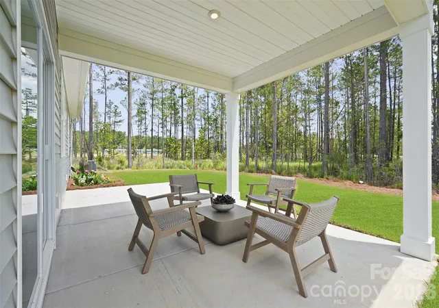Photo 4 of Single family home for sale at 1144 Grebe Rd, Sherrills Ford, NC 28673 | MLS# 4399265 | Listing updated on 2026-08-17