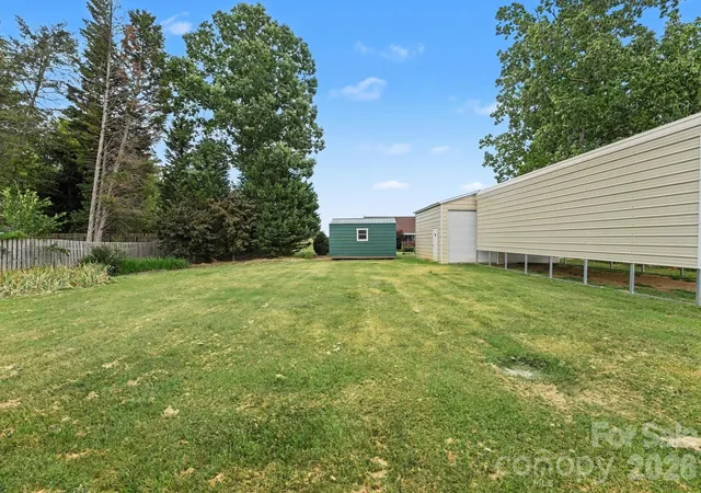 15th image of 1138 Graham St, Claremont, NC 28610 | MLS# 4399292
