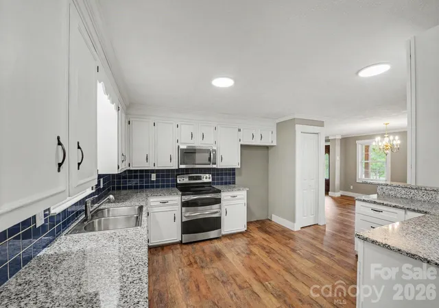 4th image of 1138 Graham St, Claremont, NC 28610 | MLS# 4399292