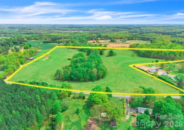 Photo 1 of Land for sale at 1376 Lowrance Rd, Catawba, NC 28609 | MLS# 4399299 | Listing updated on 2026-07-17
