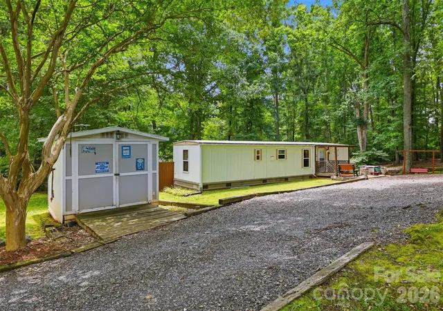 Photo 3 of Single family home for sale at 2220 Gordon Rd, Rock Hill, SC 29732 | MLS# 4399309 | Listing updated on 2026-07-26