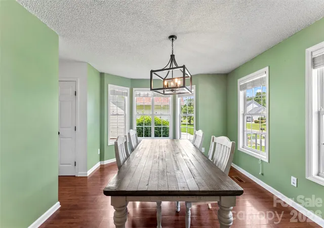 4th image of 820 Saint Andrews Pl, Concord, NC 28025 | MLS# 4399325