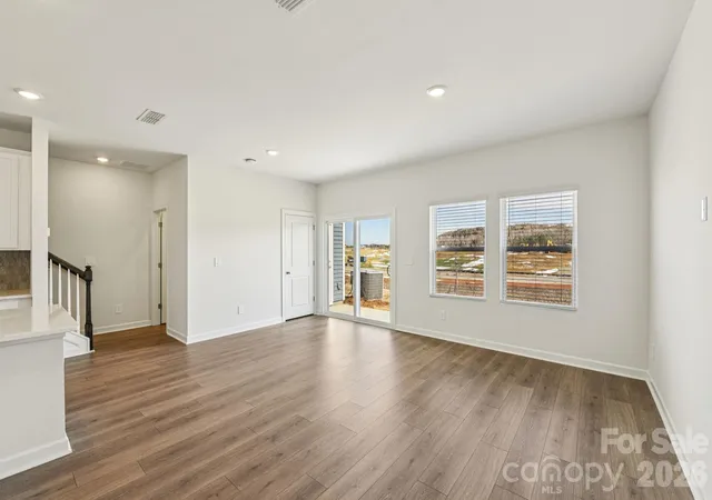 3rd image of 9028 Foggy Brook Loop, Charlotte, NC 28216 | MLS# 4399334