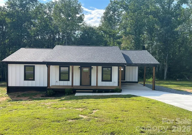 Photo 1 of Single family home for sale at 314 Maryland Dr #61, Forest City, NC 28043 | MLS# 4399377 | Listing updated on 2026-09-05