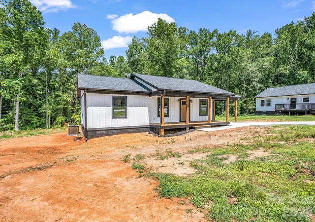 Homes for sale in Forest City, NC | 314 Maryland Dr #61, Forest City, NC 28043 | MLS# 4399377
