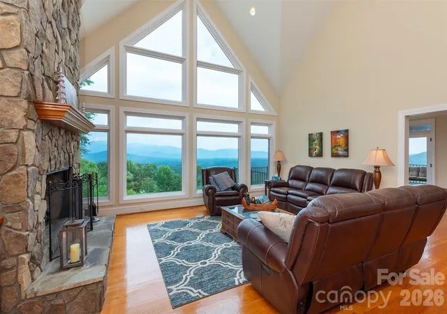 Photo 3 of Single family home for sale at 301 Oak Winds Dr, Old Fort, NC 28762 | MLS# 4399378 | Listing updated on 2026-07-12