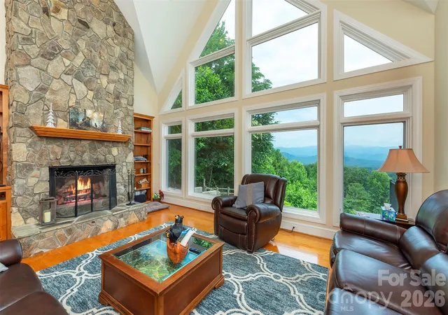 Photo 4 of Single family home for sale at 301 Oak Winds Dr, Old Fort, NC 28762 | MLS# 4399378 | Listing updated on 2026-07-12