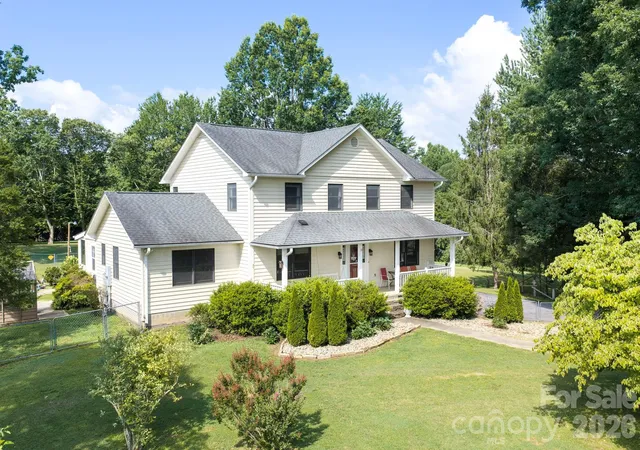 2nd image of 10 Old Turnpike Rd, Mills River, NC 28759 | MLS# 4399387
