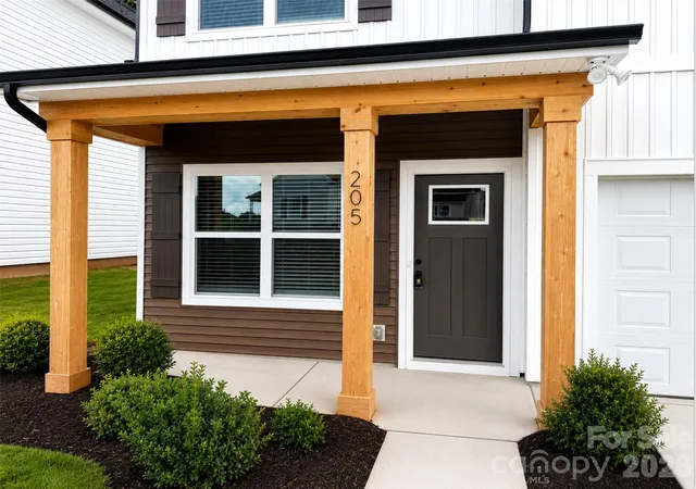 image of 205 E Rice St, Landis, NC 28088 | MLS# 4399397